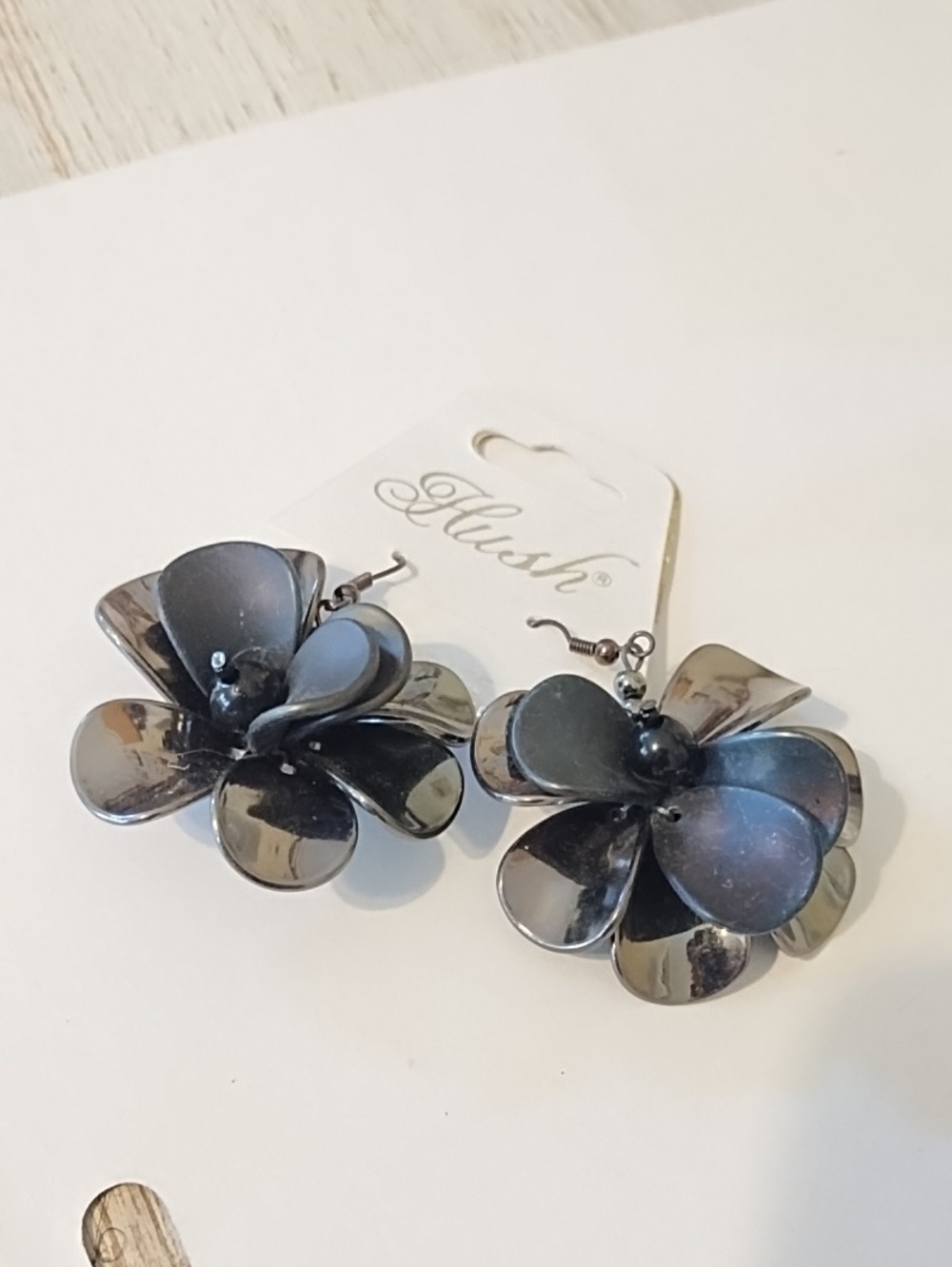 NWT Black Multi-Bead Statement Necklace - Picture 6 of 15